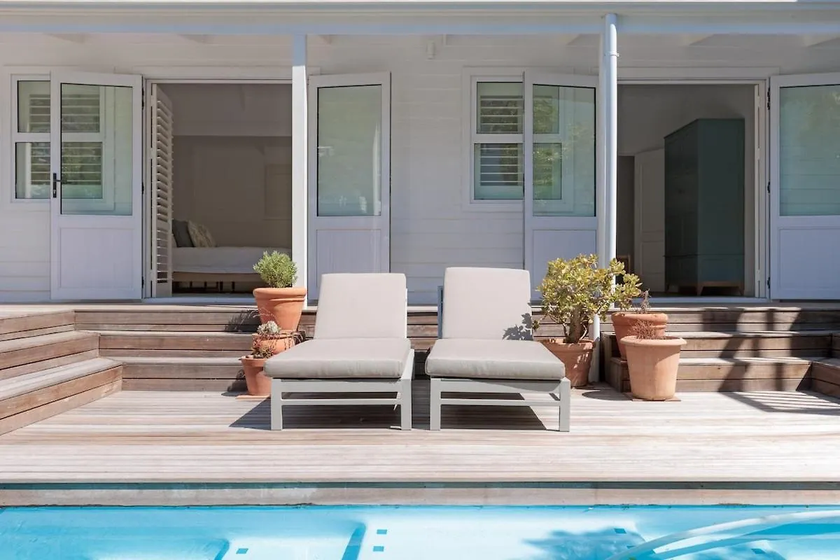 The Shore House, A Newly Built Beach House With Private Pool Scarborough 0*,