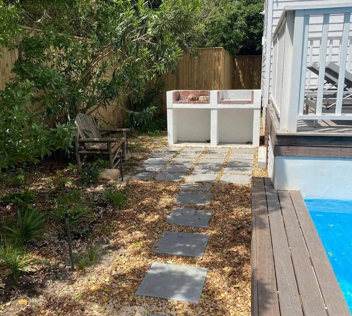 The Shore House, A Newly Built Beach House With Private Pool Scarborough 0*,