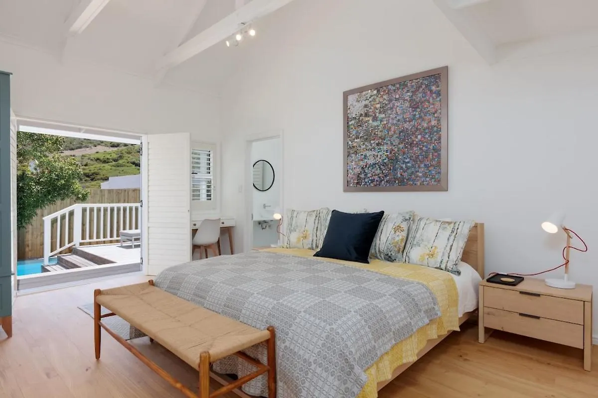 The Shore House, A Newly Built Beach House With Private Pool Scarborough Villa